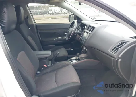 2019 Mitsubishi Outlander Sport 2.0 Es z USA, uszkodzony, nr VIN JA4AP3AU1KU017639